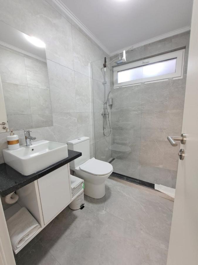 Kevin&Jessica Rooms Giarmata Bagian luar foto