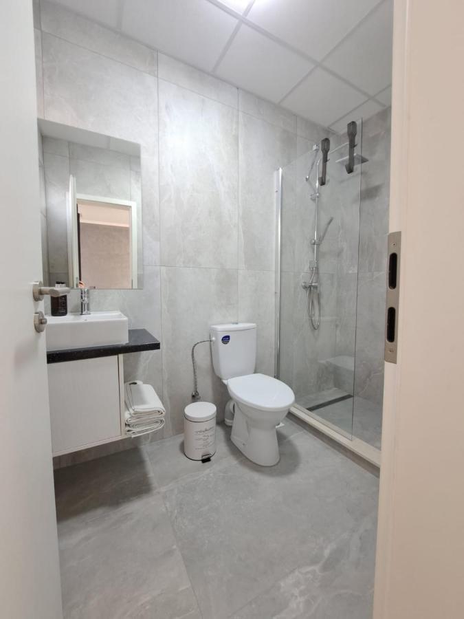 Kevin&Jessica Rooms Giarmata Bagian luar foto